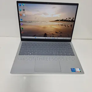 Laptop Dell Inspiron 14 5540 16GB Intel Core i7 SSD 1T
