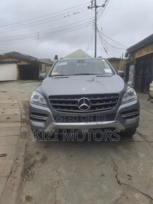 Mercedes-Benz M Class ML350 4MATIC 4dr SUV AWD (3.5L 6cyl 7A) 2014 Gray