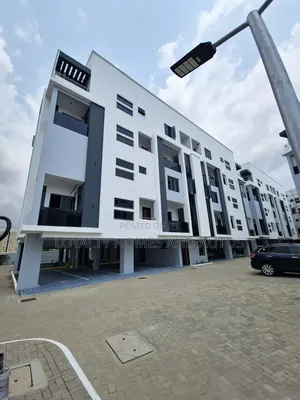 Furnished 4bdrm Maisonette in Surulere Lagos for sale