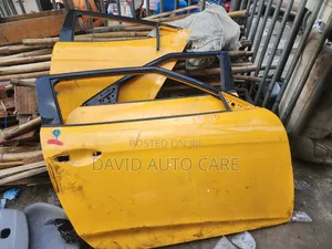 Doors Hyundai Veloster Available
