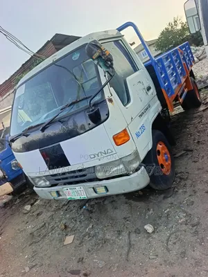 Nigeria Use Toyota Dyna 200 Long Chassis 3rz Petrol Engine