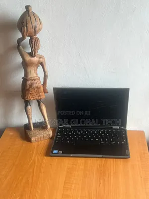 Laptop Lenovo 300e 4GB Intel Pentium SSD 60GB