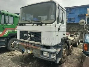 Man Truck Cab and Chassis)12 Tyres (Foreign Used) , Double Axles