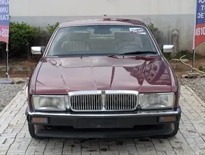 Jaguar XJ 1996 Maroon