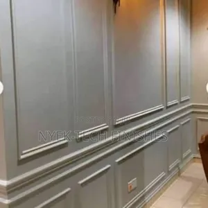 PVC Wall Cornice for Home Decors.