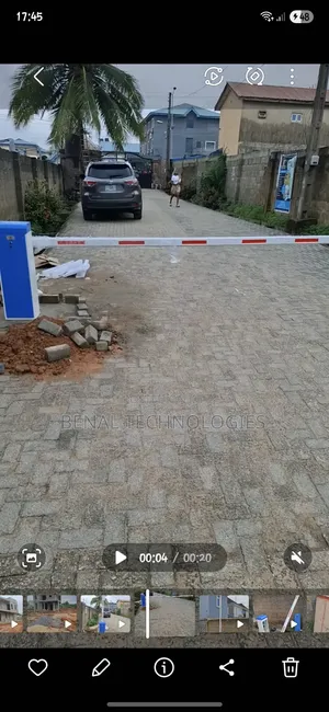 Boom Barrier For Mall And Estate Service