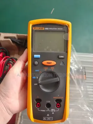 Fluke 15b Max Economical Digital Multimeter