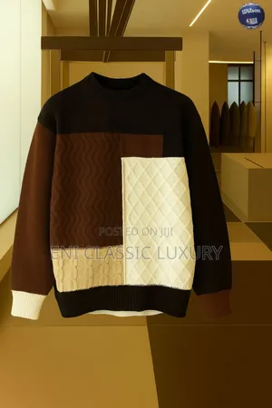 Pure Quality Luxury Cargo Sweatop Well Branded