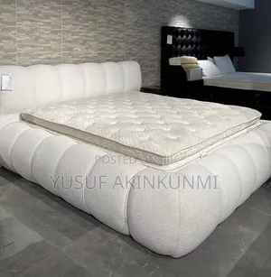 Charming Bedframe