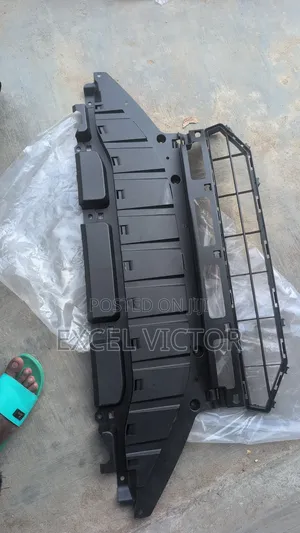 Front Bumper Grill Crosstoure