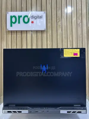 Laptop Acer Predator Helios 18 PH18-71 16GB Intel Core i7 SSD 1T