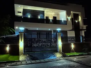 5bdrm Duplex in Sanga for sale