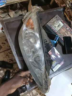 Camry 2.4 Head Light