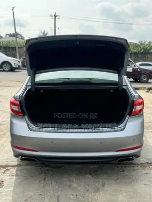 Hyundai Sonata Limited 4dr Sedan (2.4L 4cyl 6A) 2015 Silver