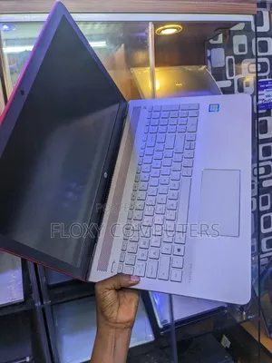 Laptop HP Pavilion 15 8GB Intel Core I5 SSD 256GB