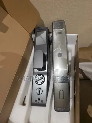 Intelligent Door Lock With Fingerprint & Camera – Smart Security