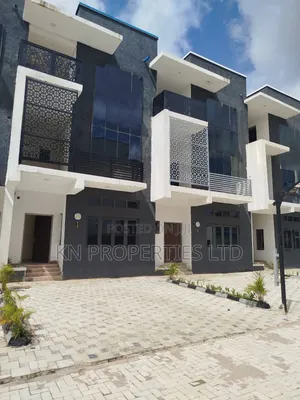 4bdrm Townhouse/Terrace in Estate Environment, Durumi for sale