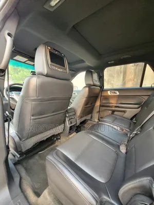 Ford Explorer XLT 4dr SUV (3.5L 6cyl 6A) 2015 Silver