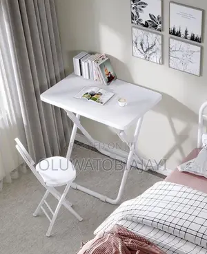 White Table And Chair