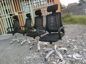 Office Victory Chair (Black)