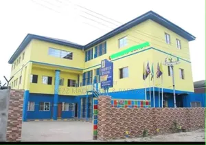 For Sale: Functional School at Off Iwofe Road ,Ph