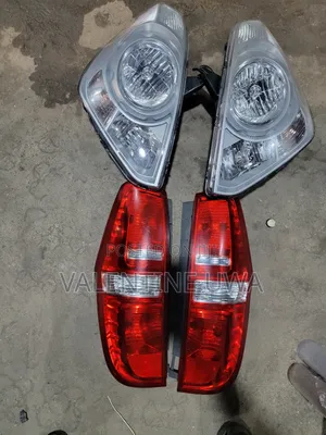Hyundai H1 Front and Back
