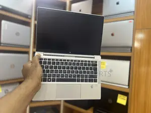 Laptop HP EliteBook 830 G7 16GB Intel Core I7 SSD 512GB