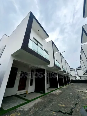 3bdrm Townhouse/Terrace in Ikota Jra Estate for sale