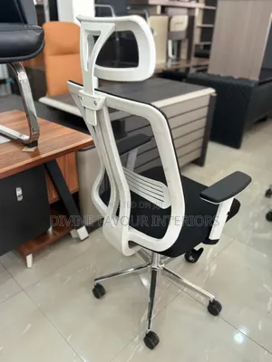 High Back Swivel Office Chair