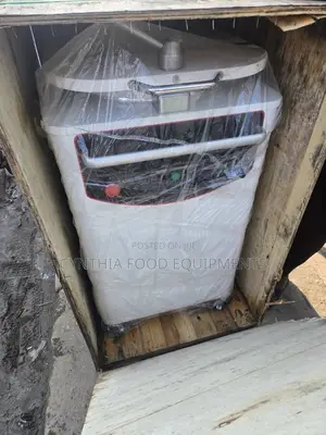20 Cut Hydraulic Divider (Turkey)