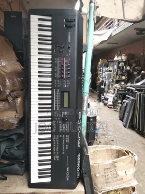 Yamaha Keyboard Mox8