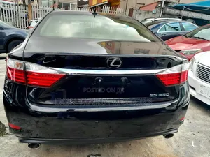 Lexus ES 350 FWD 2013 Black