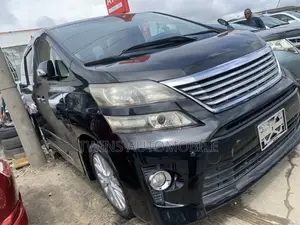 Toyota Vellfire 2014 Black