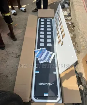 Wakatek Solar Streets Light 160watts All in One