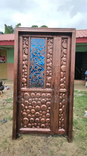 De Nedon's Metal Doors