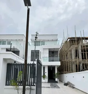 Furnished 5bdrm Duplex in Lekki Phase 1 for sale