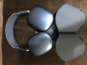 Fairly Used Original Apple Airpodmax Second Gem