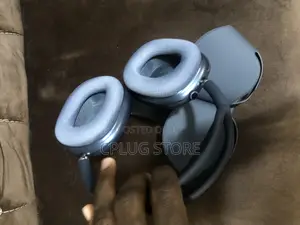 Clean as New Apple Airpodmax Gen 2(Black)