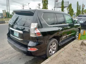 Lexus GX 460 2012 Black