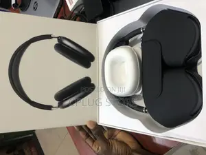 The Real Black Airpodmax: Original by Apple(Open Box)