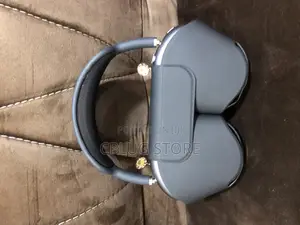 Certified Original: Apple Airpodmax: Used(Black)