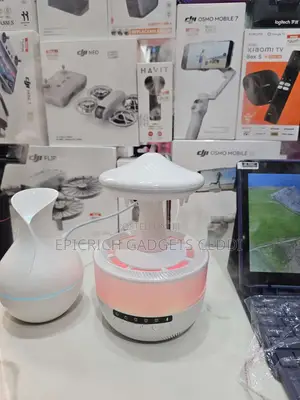 Aroma Diffuser With Rain Drops Effect and Bluetooth Speaker