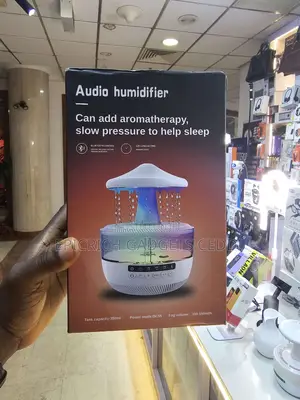 Aroma Diffuser With Rain Drops Effect and Bluetooth Speaker