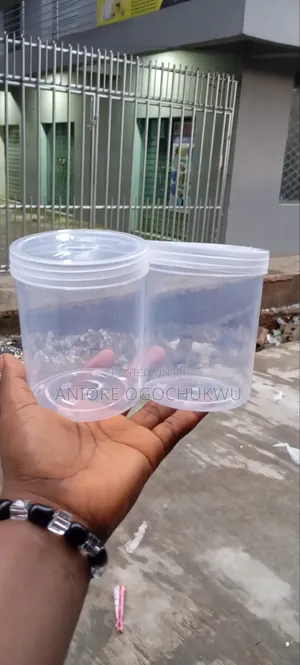 500ml Plastic Containers