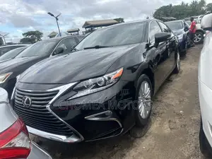 Lexus ES 2015 Black