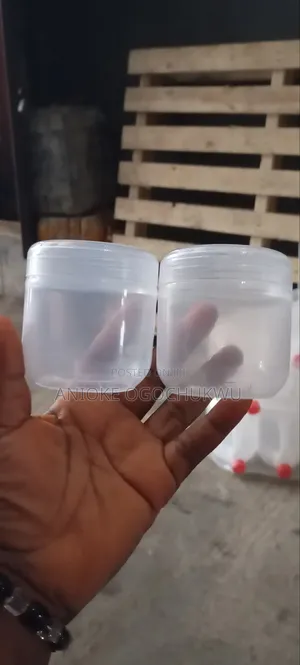 150ml Plastic Containers