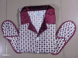 Unisex Adult Pyjamas Set With Slippers