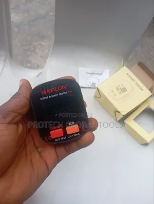 Digital Socket Tester