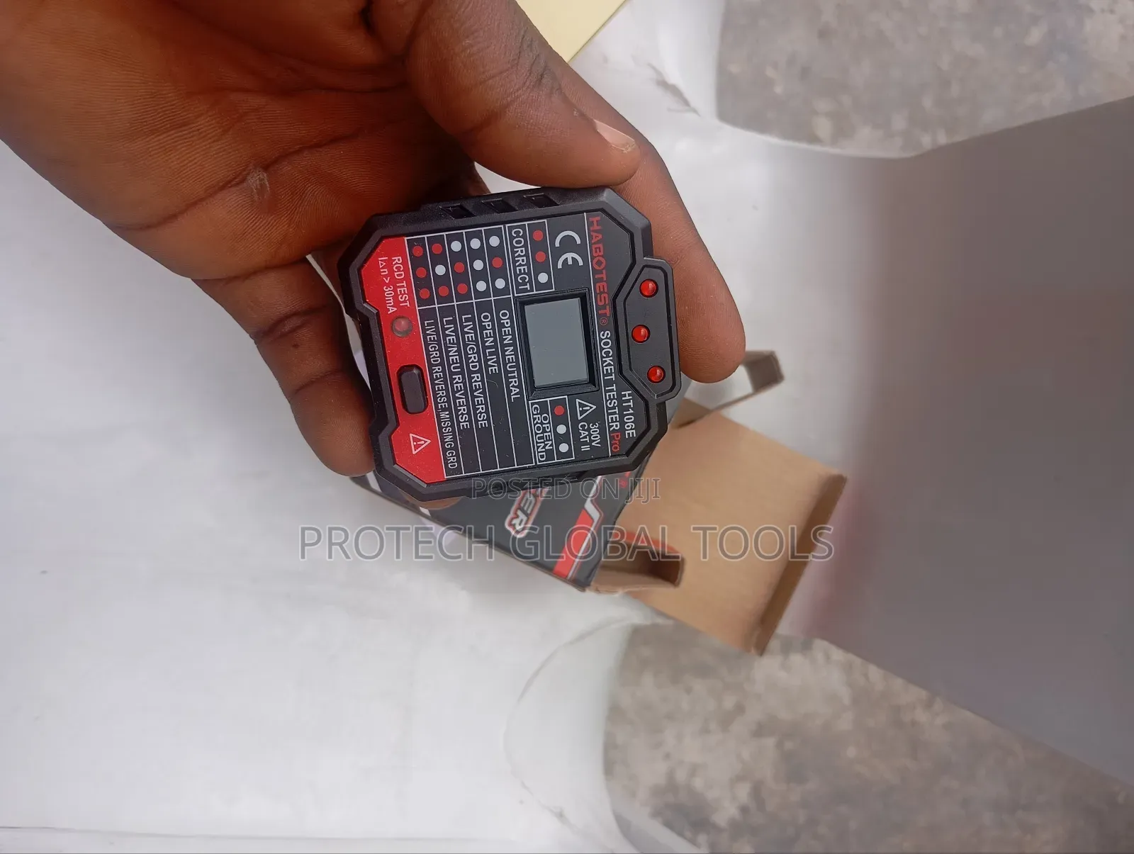 Digital Socket Tester