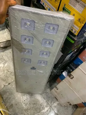 8 Eye  Iron Body Solar Panel